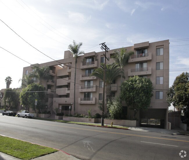Building Photo - Virgil View Apartments