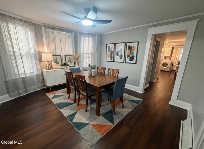 Building Photo - 603 1st St