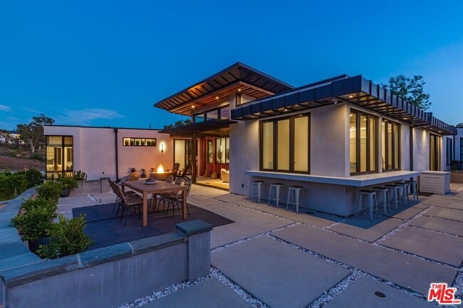 Building Photo - 29201 Larkspur Ln