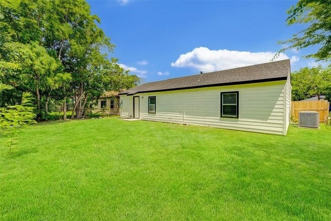 Building Photo - 4218 Friar Point Rd