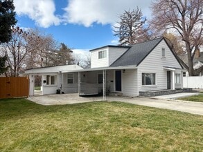 Building Photo - 330-332 S 1080 E