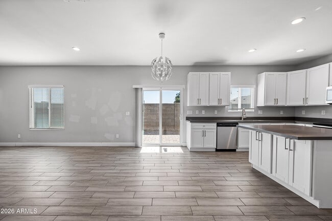 Building Photo - 1013 E Odeum Ln