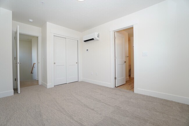 Building Photo - 4626 N Iota Ln