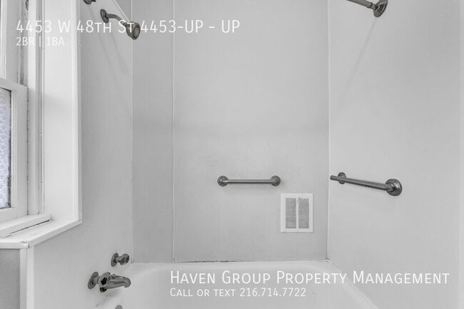 Building Photo - 4453 W 48th St