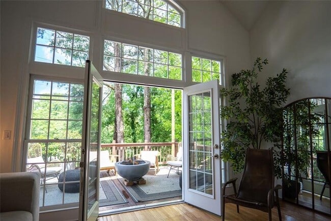 Building Photo - 3239 Mill Chase Cir SE