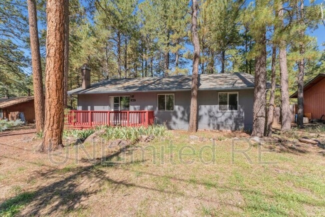 Building Photo - 2411 Black Falls Trail