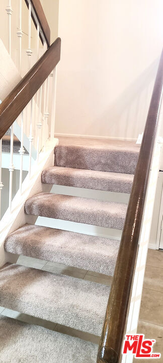 Building Photo - 10000 Hanna Ave