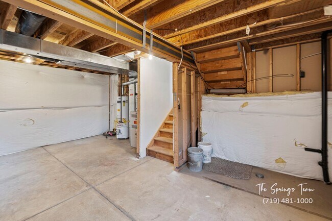 Building Photo - COUNTRYSIDE 3BD/2BA in FOUNTAIN
