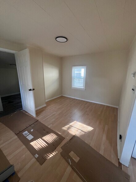 Living room - 37 Smith St