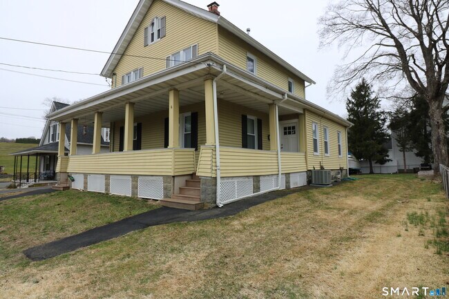 Building Photo - 6 Mary St