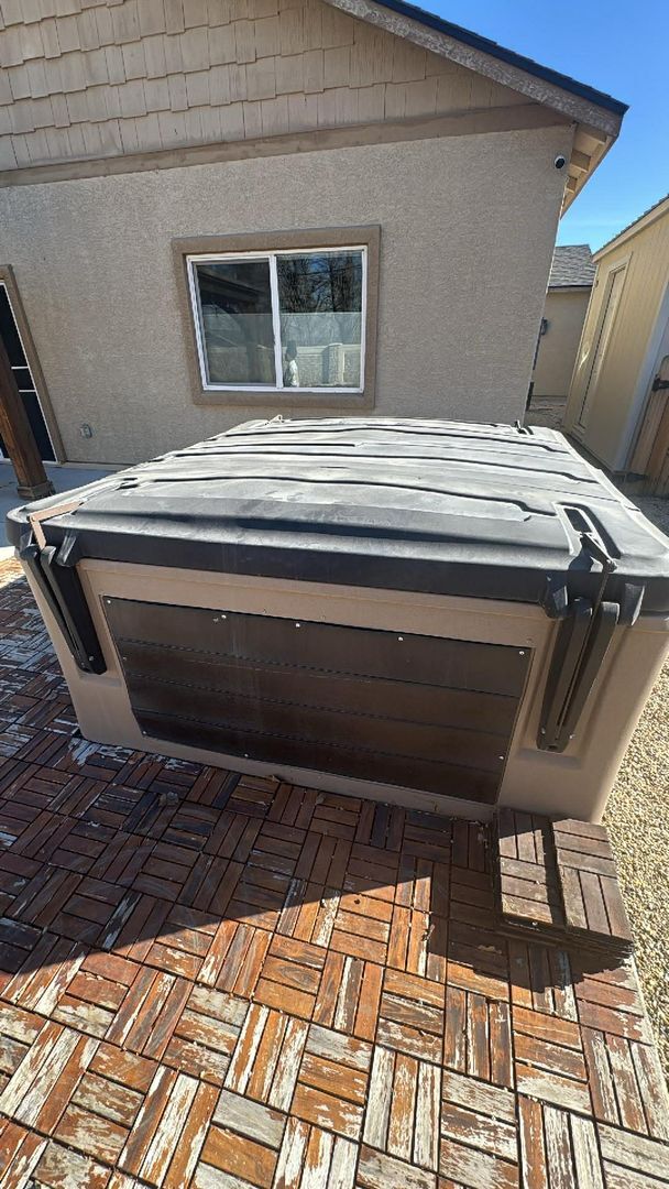 Building Photo - 4 Bedroom/2 Bath Home awaits you nestled in Fernley