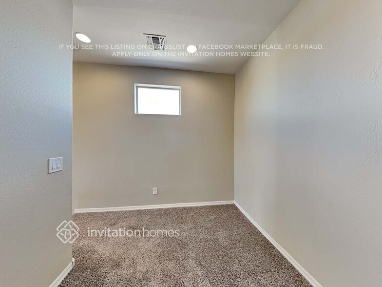 Building Photo - 2264 S Agnes Ln