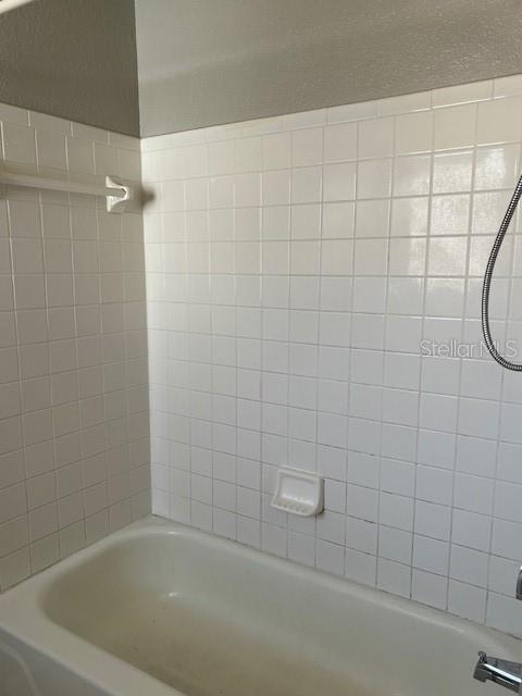 Building Photo - 7757 Sugar Bend Dr