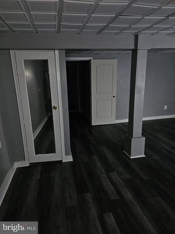 Building Photo - 3312 Midland Ct