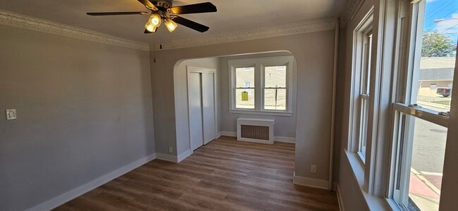 Building Photo - 780 6th St