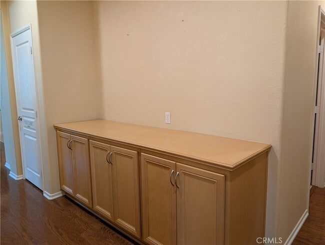 Building Photo - 1643 Beaver Creek