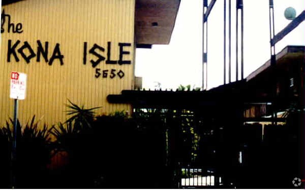 Building Photo - 5650 Fair Ave