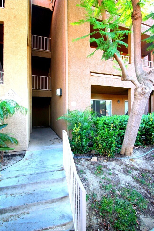 Building Photo - 2400 San Gabriel Way