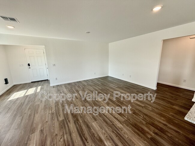 Building Photo - 955 Jubal Ln
