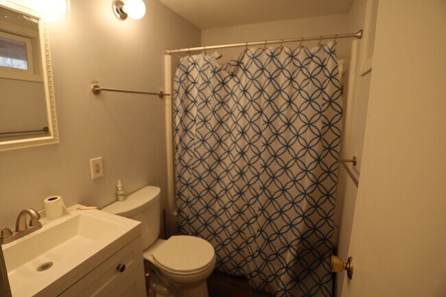 Building Photo - Seasonal 6 Month Lease Available | $1,700.00/ month home in Campton, NH!