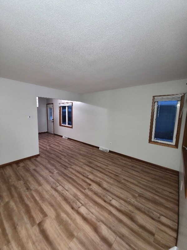 Building Photo - 4440 Vera Cruz Ave N