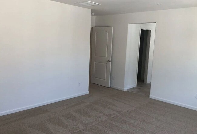 Building Photo - 2557 Lacey Ann Ave