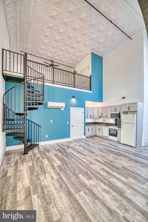 Building Photo - 177 Chestnut St