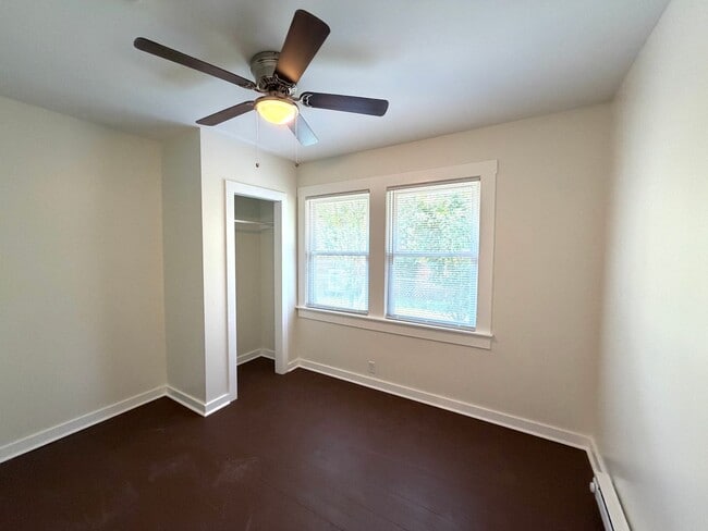 Building Photo - Swannanoa - Newly Renovated Beacon Village Cottage