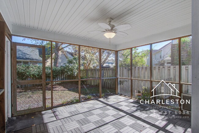 Building Photo - 1547 Clark Sound Cir