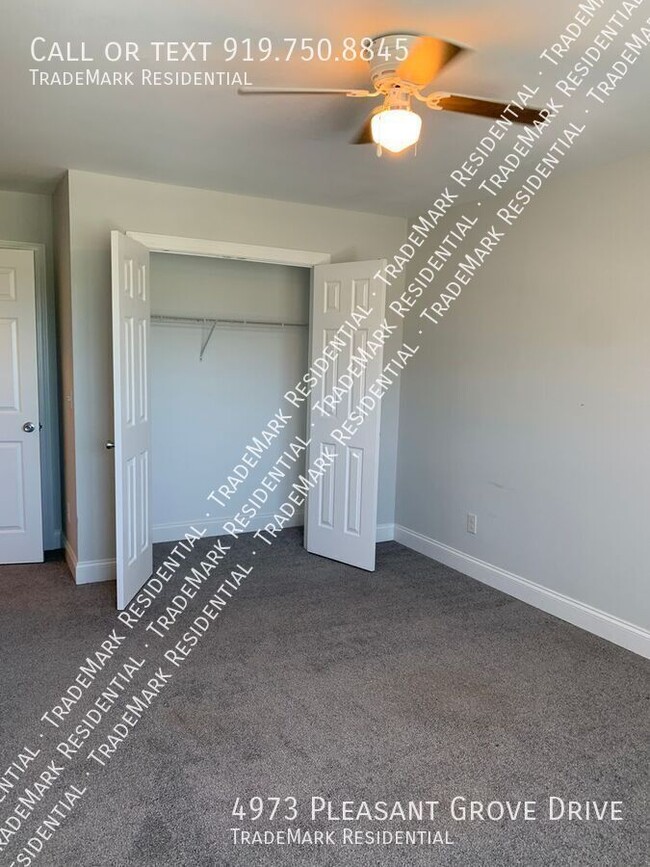 Building Photo - 4973 Pleasant Grove Dr