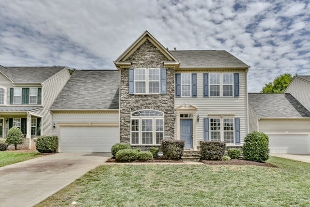Primary Photo - Beautiful 4BR Home In Bethesda Oaks !