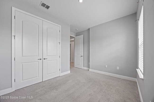 Building Photo - 3520 Rixford Way