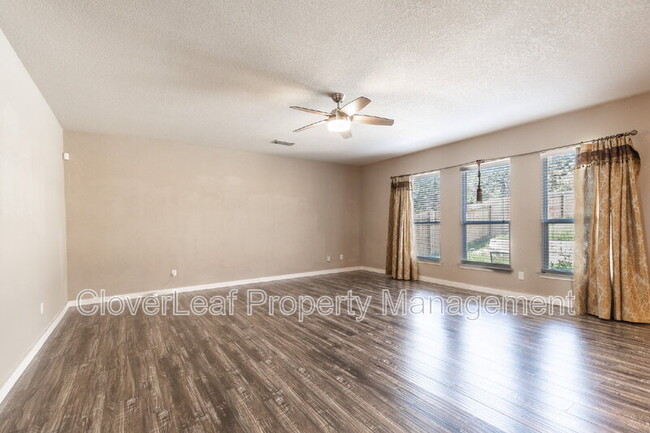 Building Photo - 407 Marbella Vista
