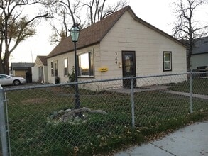 Building Photo - 324 S 26th St