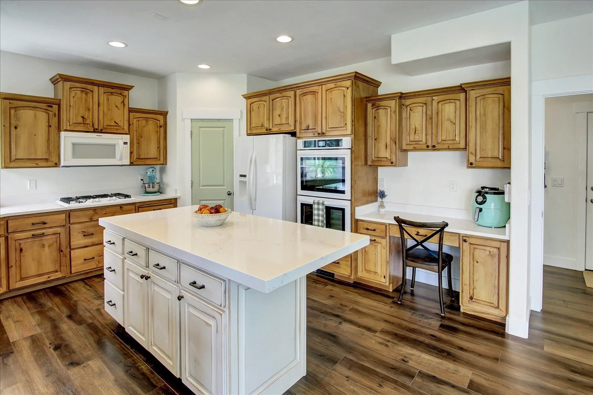 Building Photo - 13816 S Carnoustie Ct