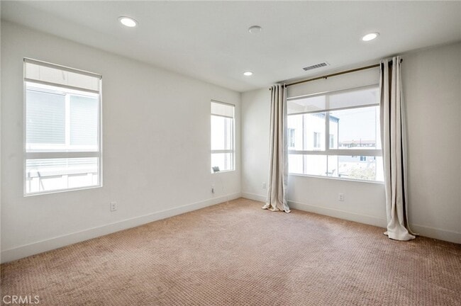 Building Photo - 1811 S Mesa St