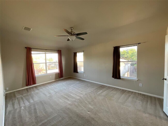 Building Photo - 4427 Meadowside Ln