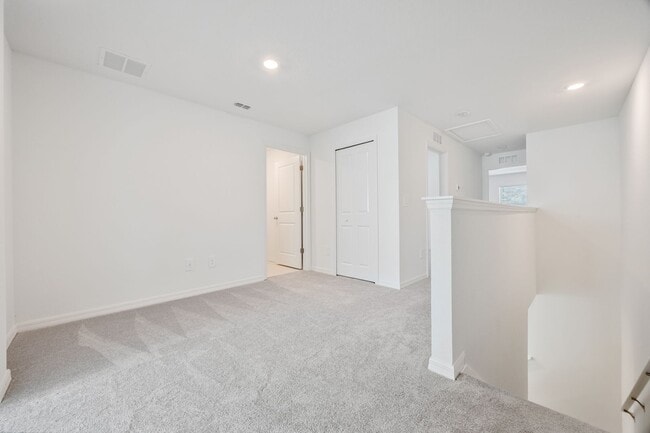 Building Photo - Brand New End Unit Townhome in Angeline Co...