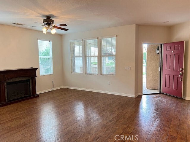 Building Photo - 126 Cascade Creek