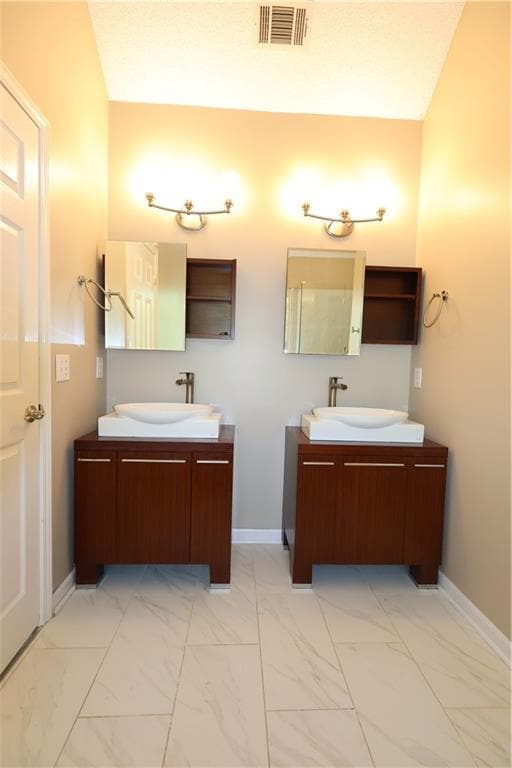 Building Photo - 6395 Seymour Ct NW