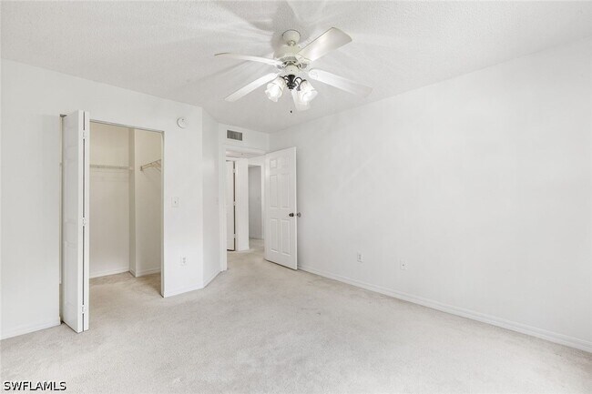 Building Photo - 8920 Colonnades Ct E