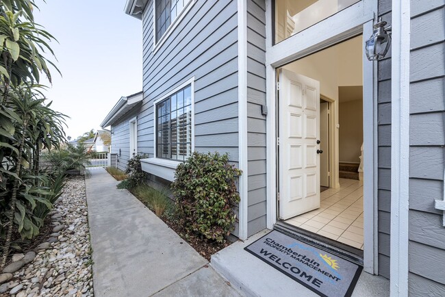 Building Photo - Beautiful Home in Harbor Pointe!