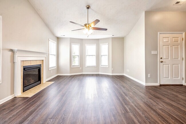 Building Photo - 318 Tennessee Walker Dr