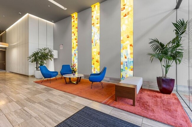 Building Photo - 311 NW 12th Ave