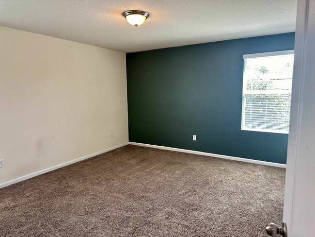 Building Photo - 55 Buckley Ct