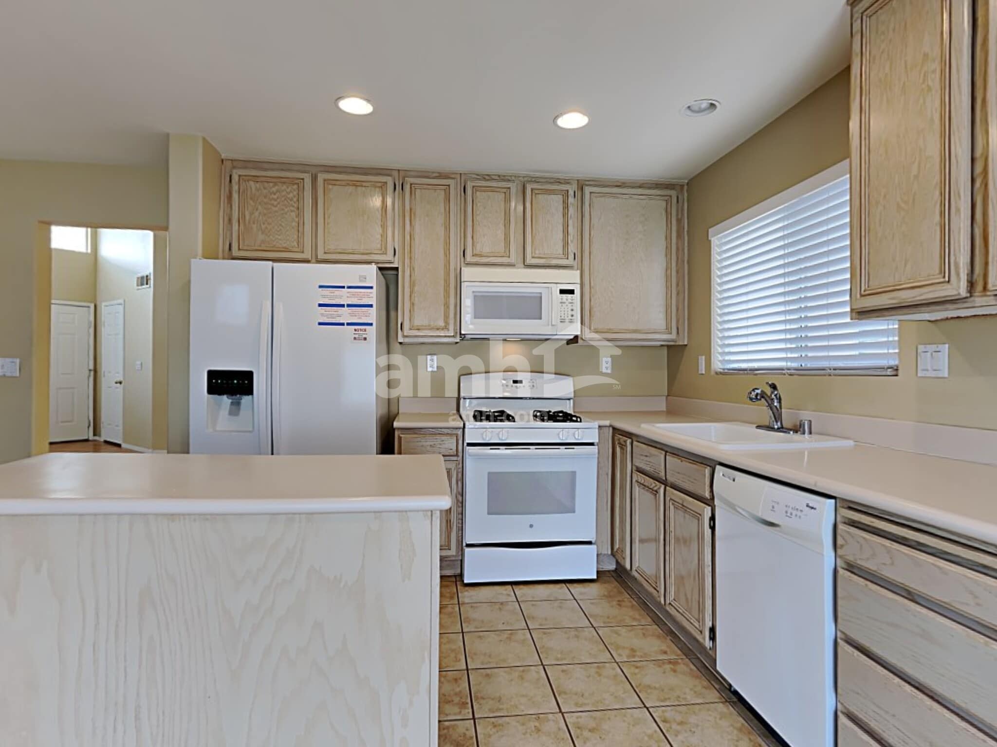 Building Photo - 9034 Dulcimer Ln