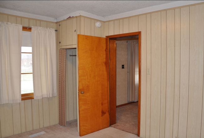 Building Photo - Cute 2 bedroom 1 bath in Lehi!