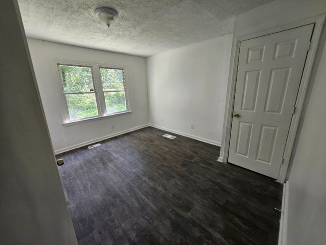 Building Photo - 1539 Bolton Rd NW