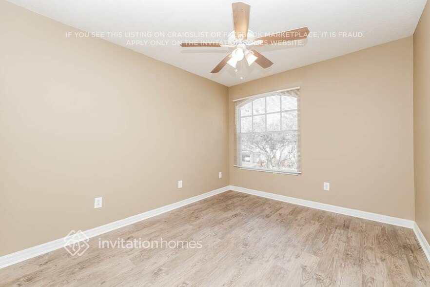 Building Photo - 18139 Heron Walk Dr