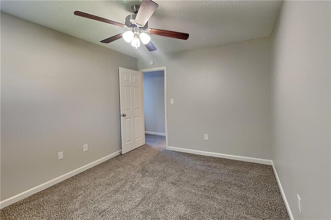 Building Photo - 103 Bonnabel Ct